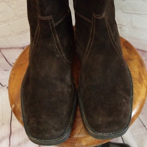 Lavorazione Artigiana Brown Suede Boots main image 5